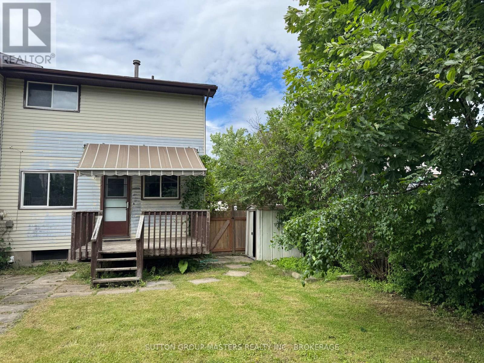 114 WYCLIFFE CRESCENT - 25