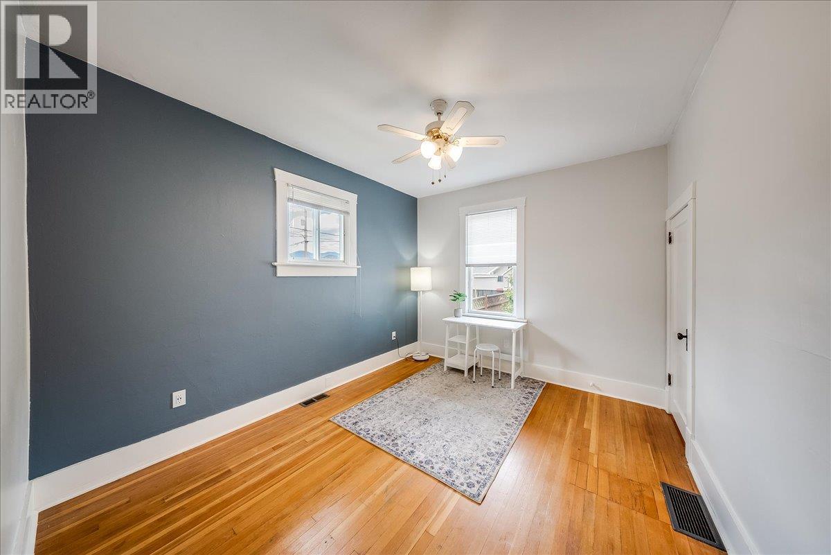 1133 Nelson Avenue, Trail