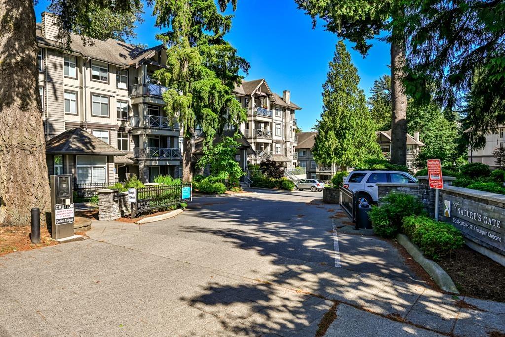 213 33318 E BOURQUIN CRESCENT, Abbotsford