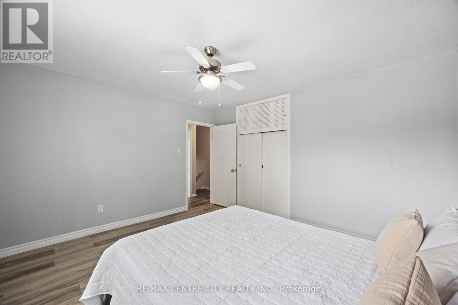 580 SALWAY STREET - 26