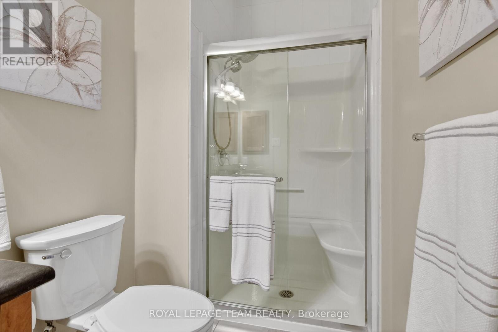 233 EDEY STREET - 27