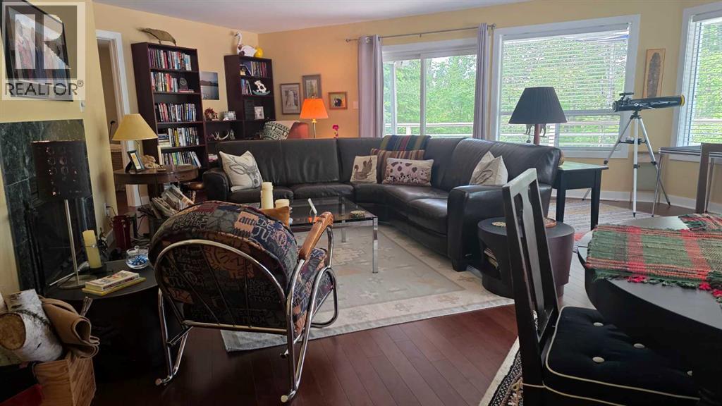 225, 5415 Township Road 594 - photo 4