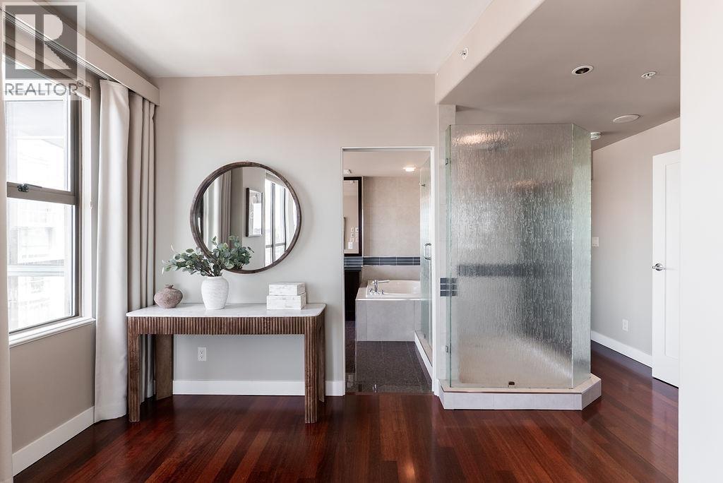 3402 939 HOMER STREET, Vancouver