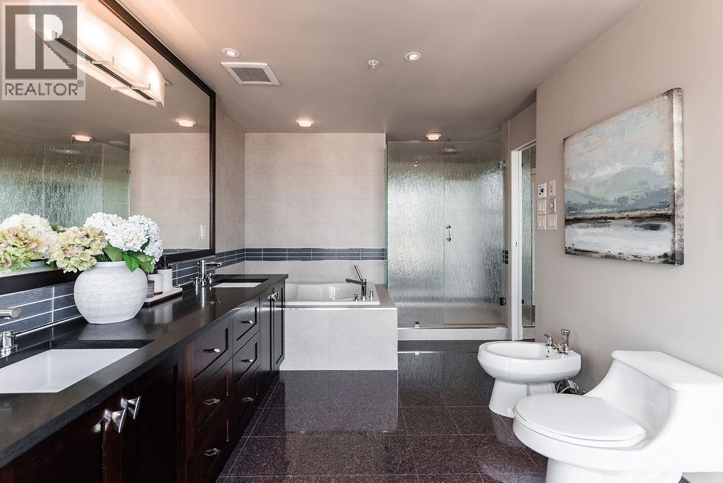 3402 939 HOMER STREET, Vancouver
