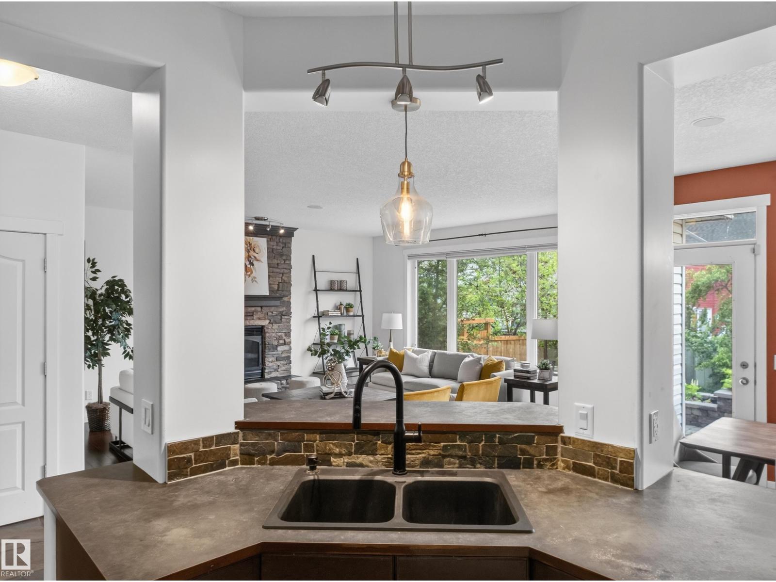 205 SHEPPARD CO SW — photo 13