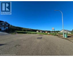 10312 86 Street, Peace River, AB T8S0A2 Photo 6