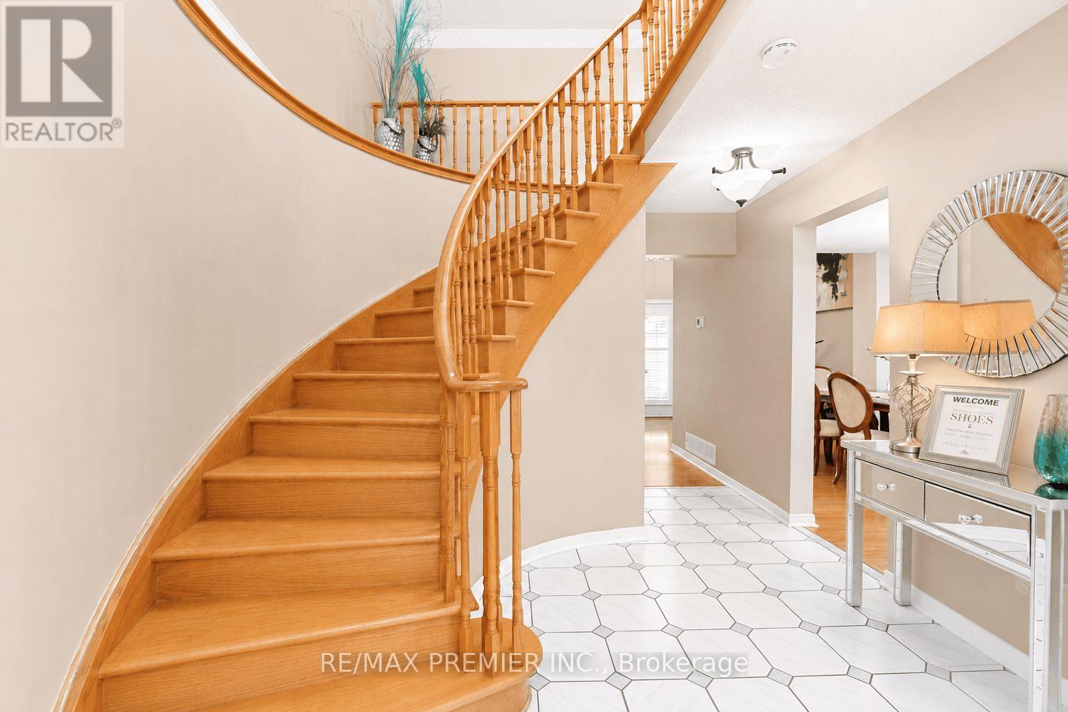 55 DEERPARK CRESCENT - 5