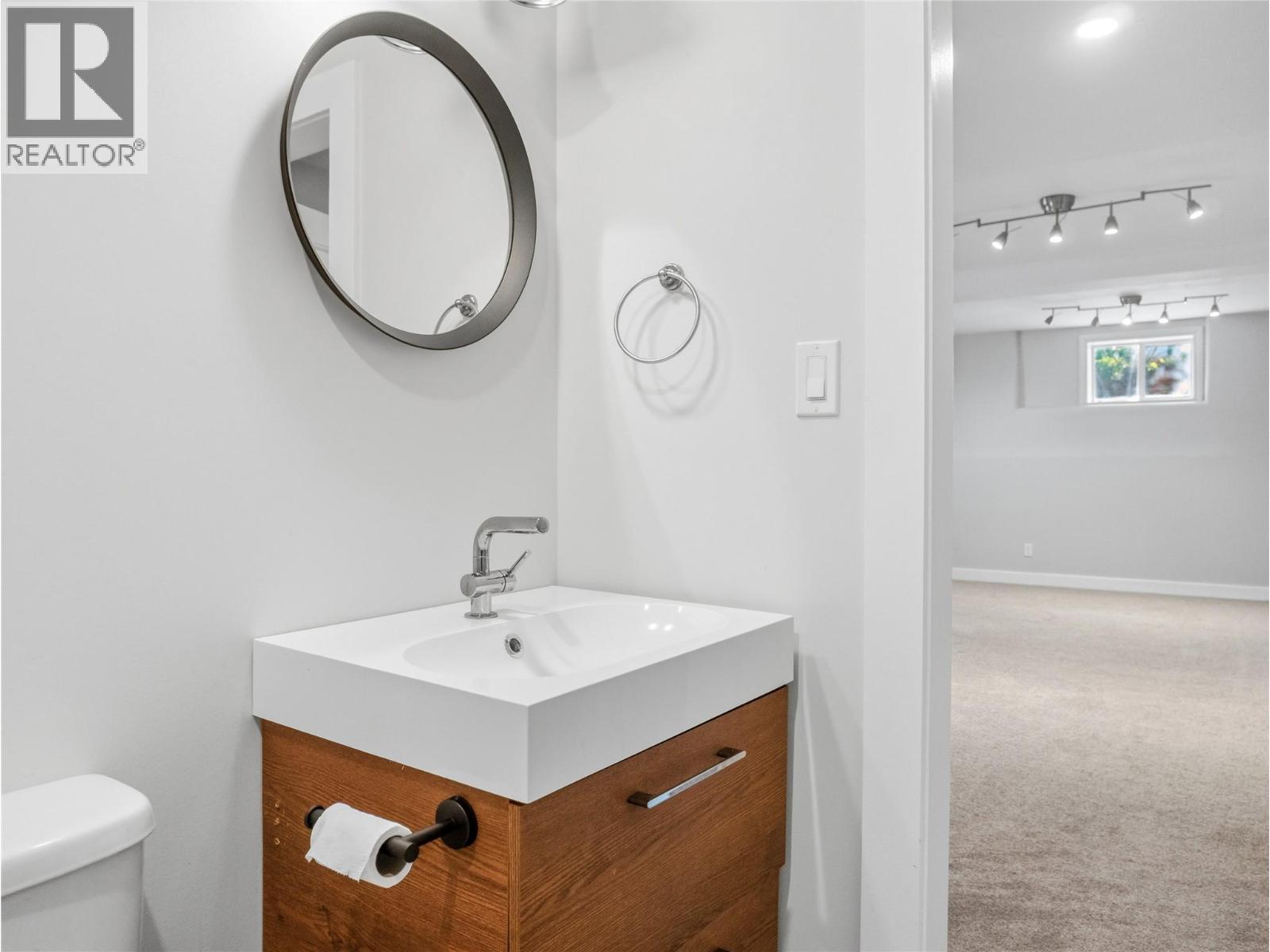 1229 105 Avenue - 38