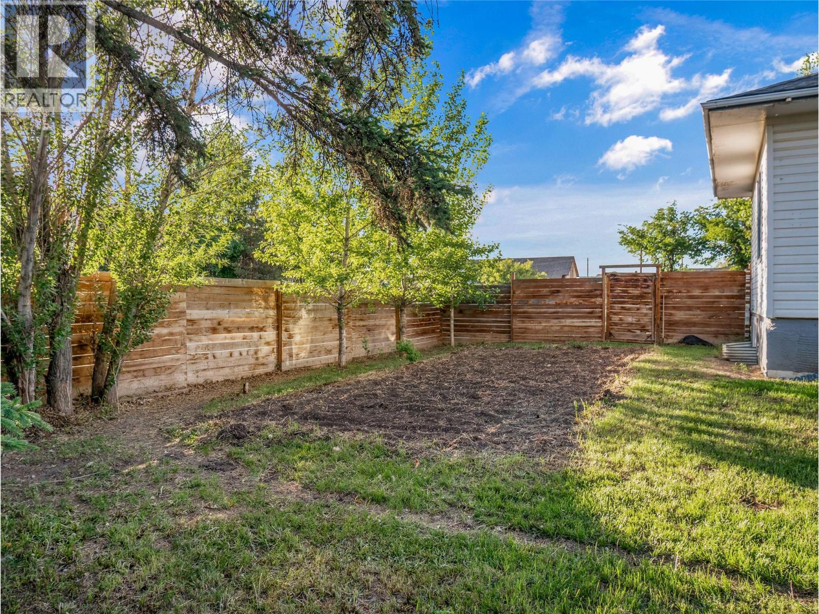 1229 105 Avenue - Image 58