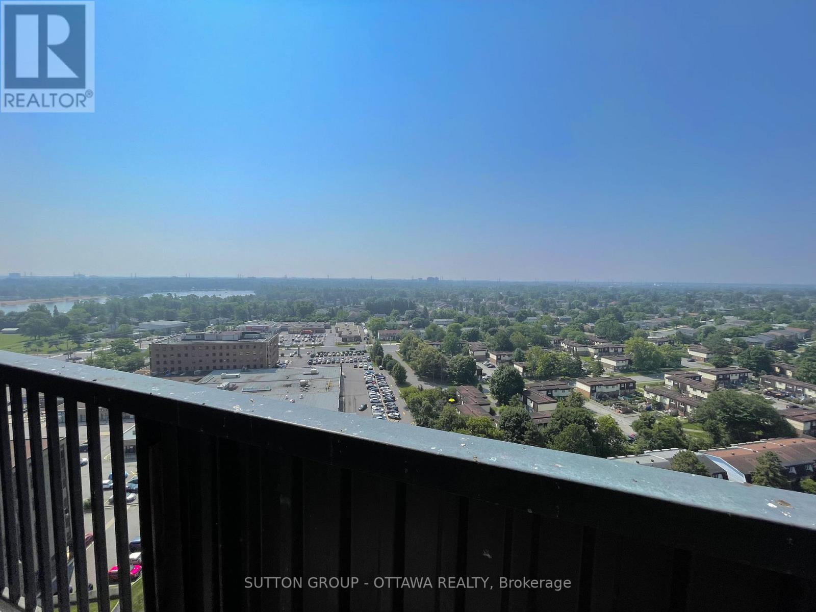 #1908 900 DYNES ROAD - 13