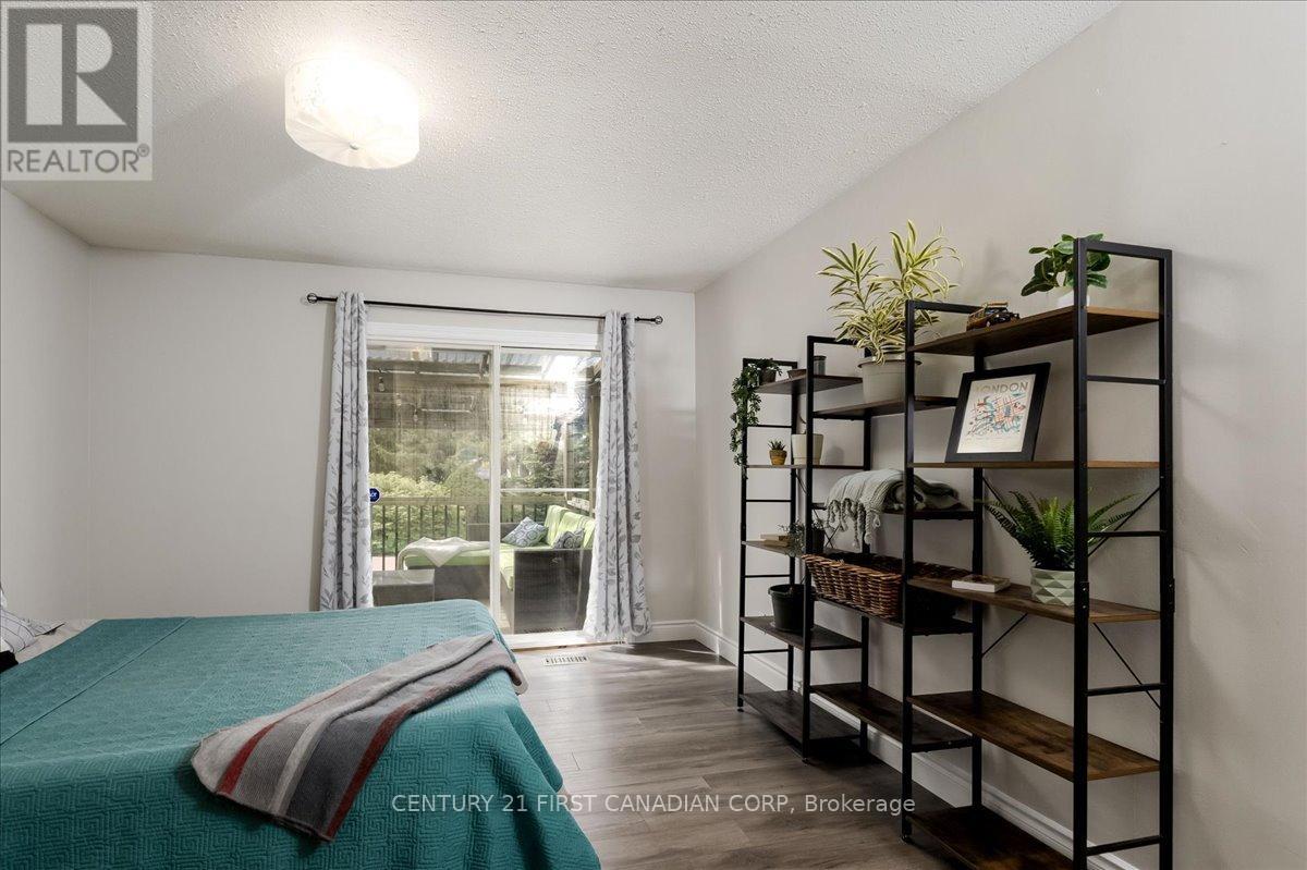 747 WHETTER AVENUE - 21