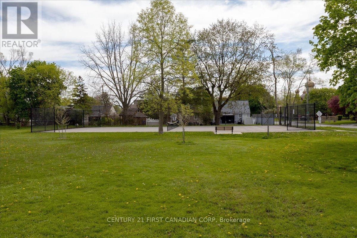 747 WHETTER AVENUE - 39