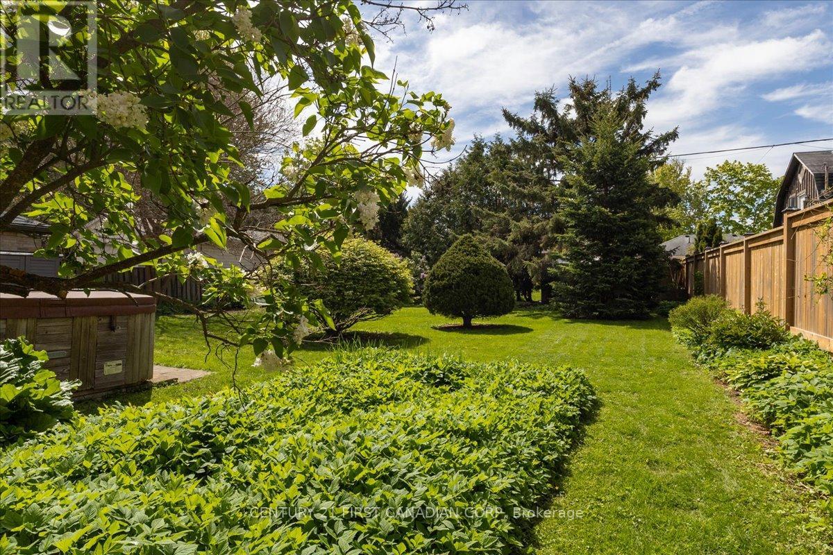 747 WHETTER AVENUE - 37