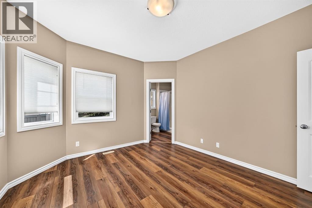 113, 100 Coopers Common SW — photo 14
