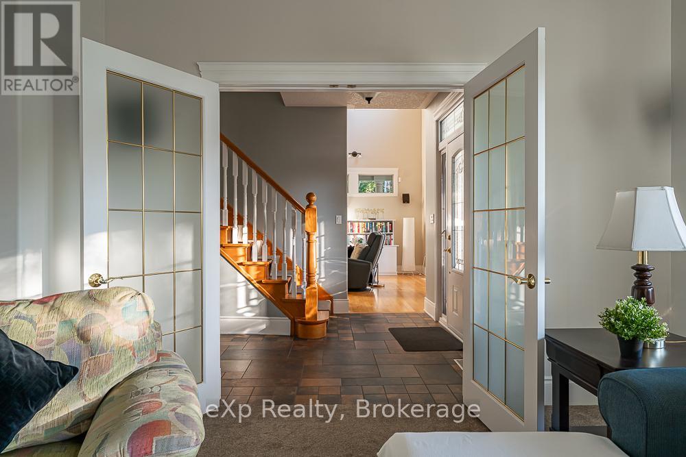 141 BAY STREET - 13