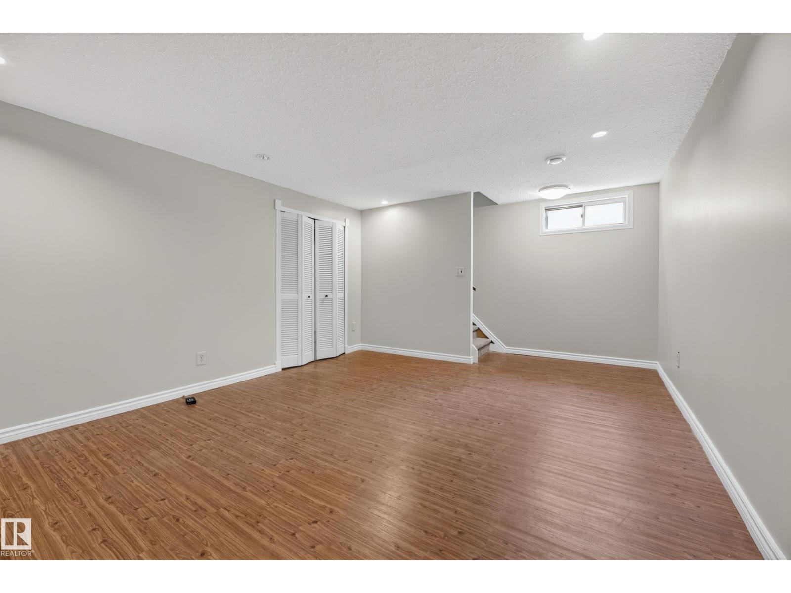 9629 81 ST — photo 30