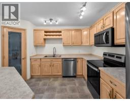 Laundry room - 230 Keno Way, Whitehorse, YT Y1A0S4 Photo 8