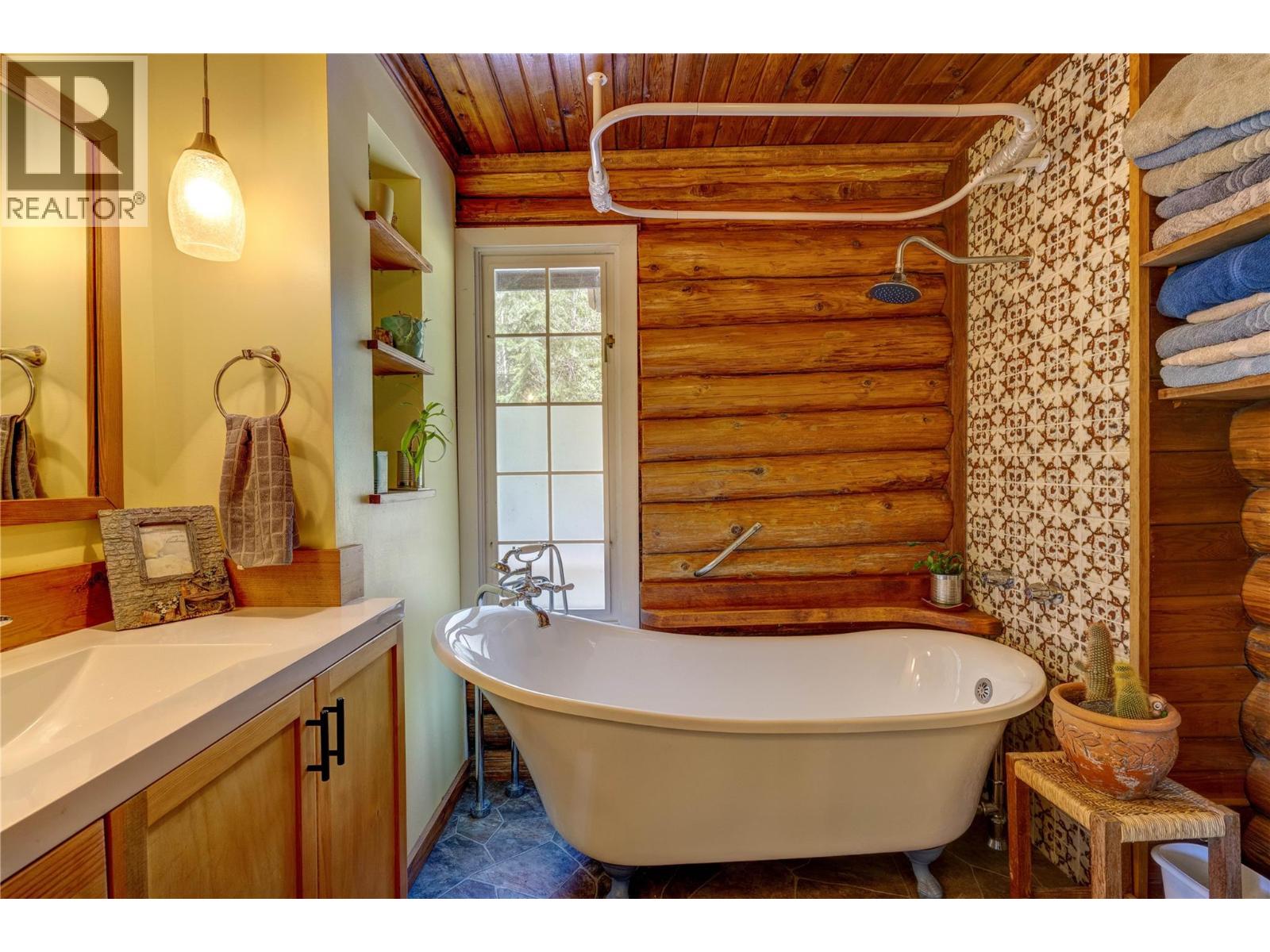 375 Alexander Road - 18