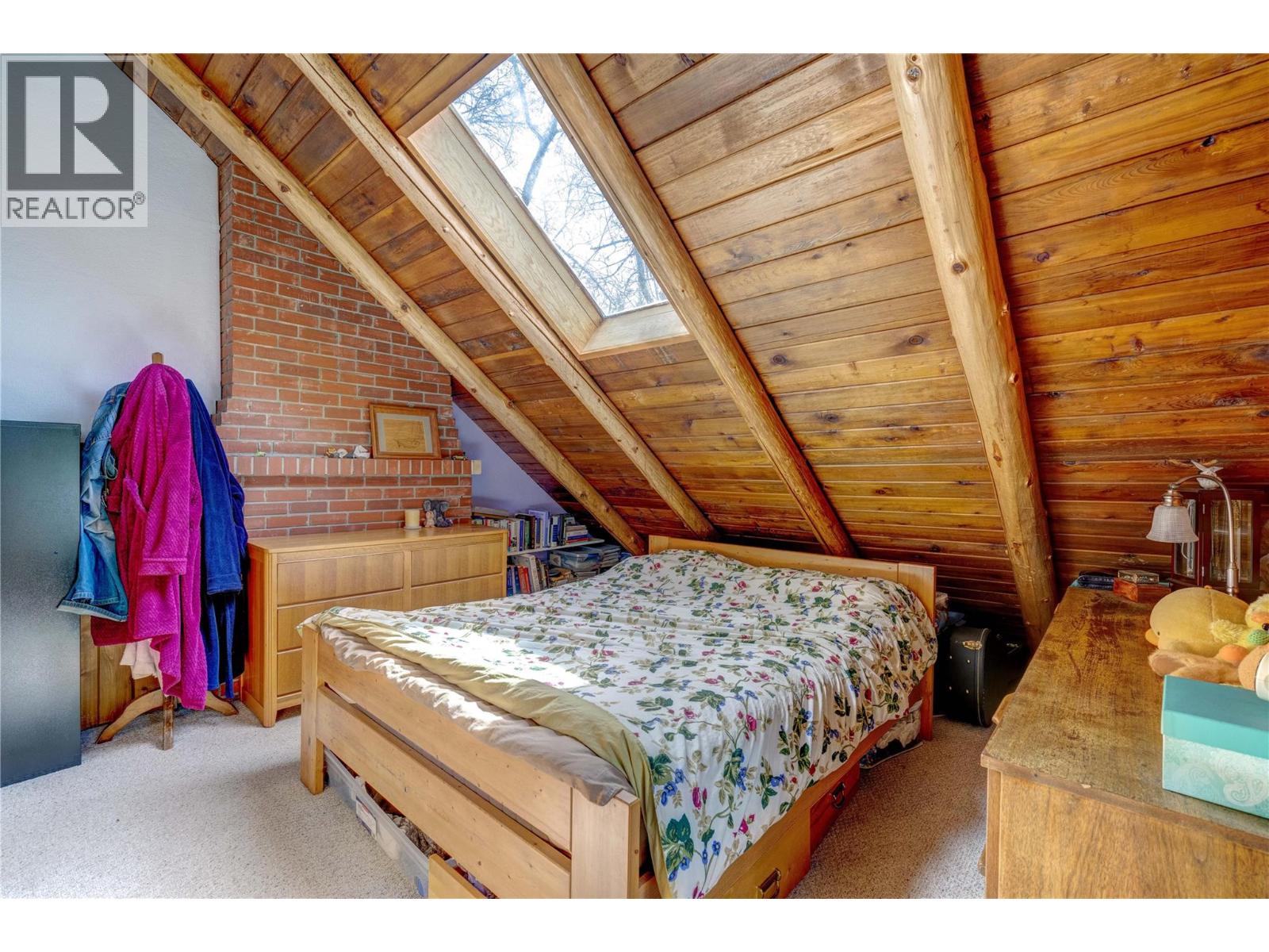 375 Alexander Road - 23