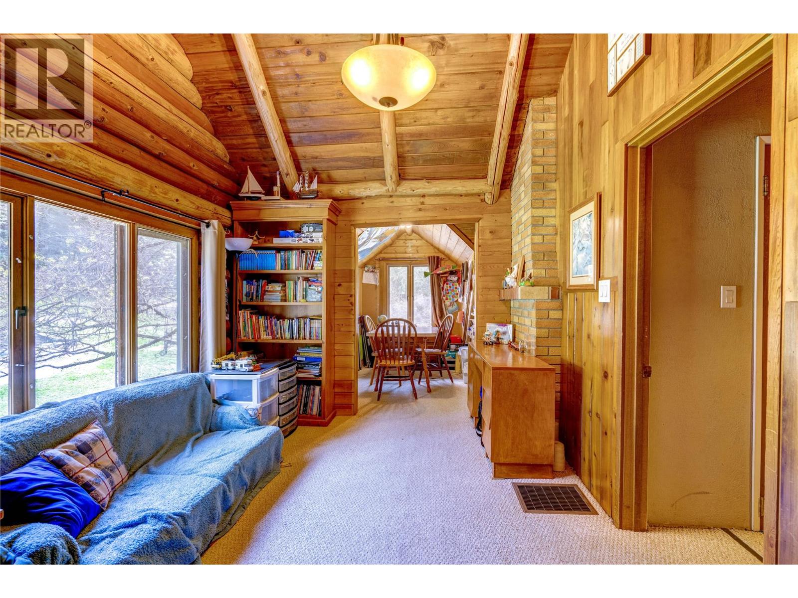 375 Alexander Road - 29
