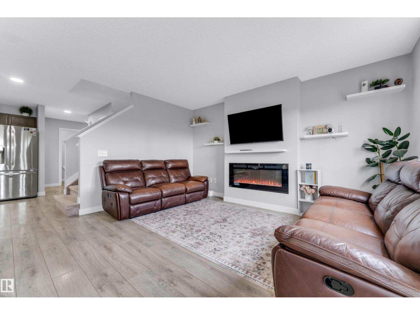 1750 27 ST NW — photo 15