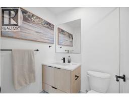 204 333 St. Davids Avenue, North Vancouver, BC V7L3N7 Photo 27