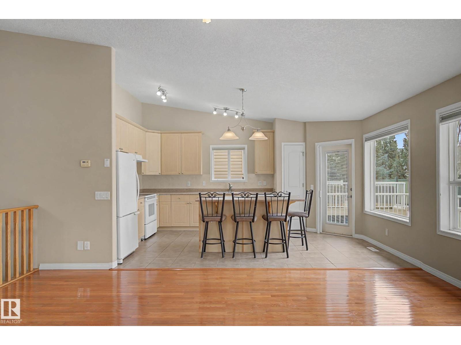 #6 2031 BRENNAN CR NW — photo 14