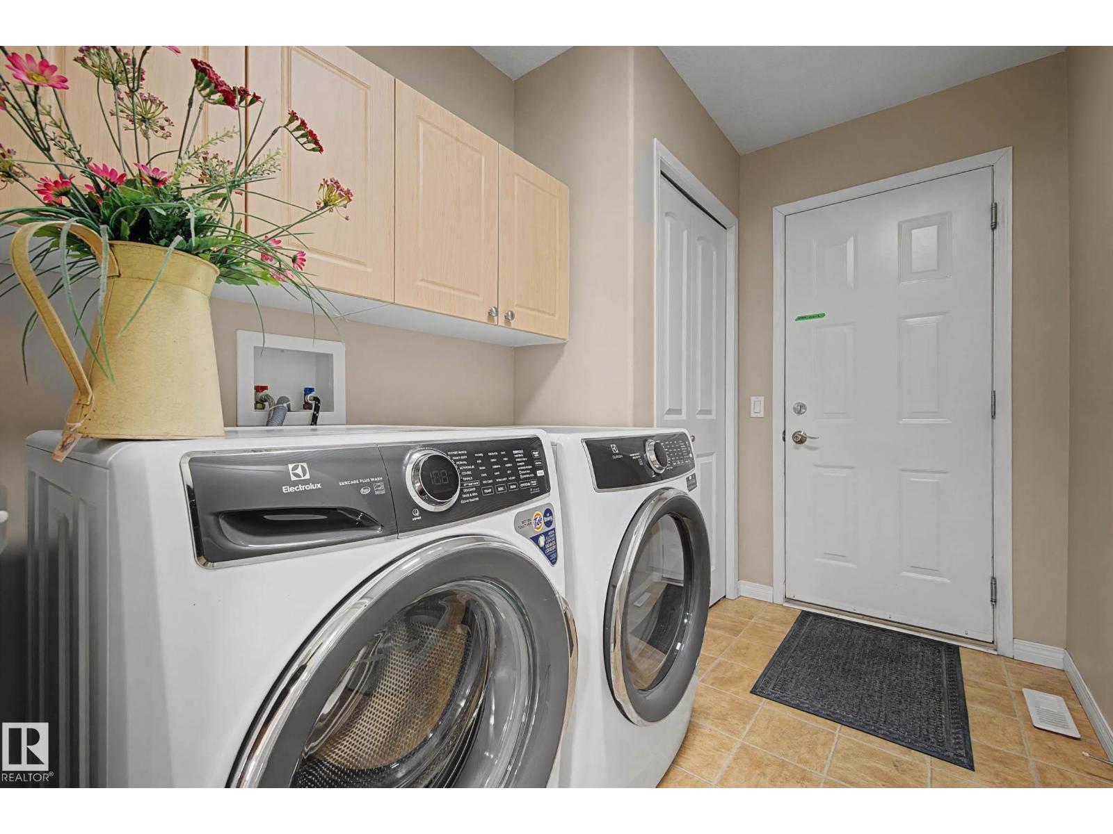 #6 2031 BRENNAN CR NW — photo 24