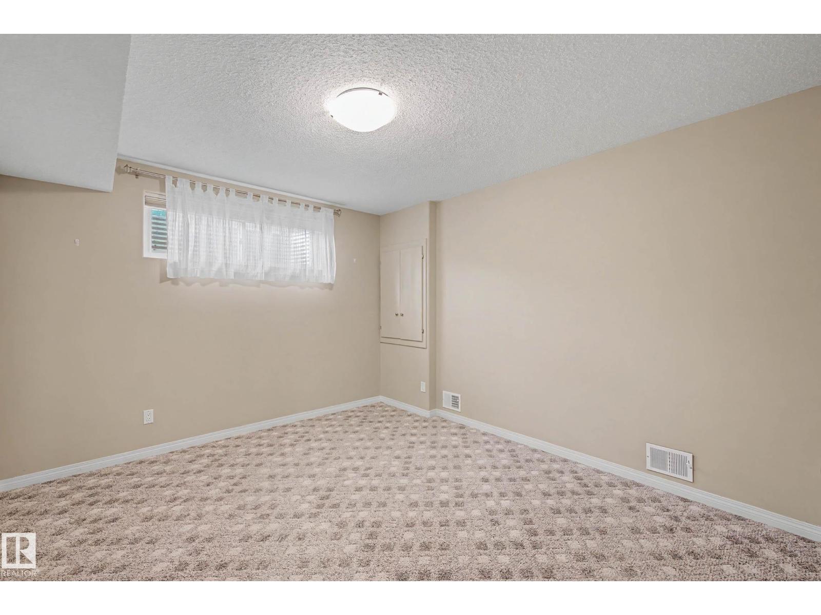 #6 2031 BRENNAN CR NW - 27