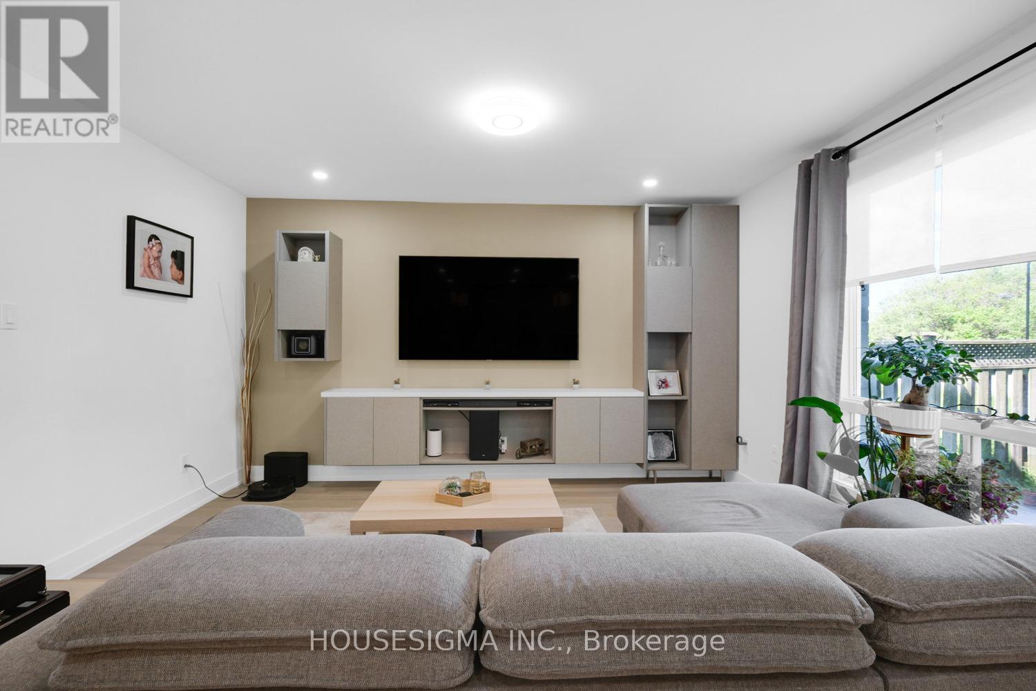 46 VENICE CRESCENT - 18