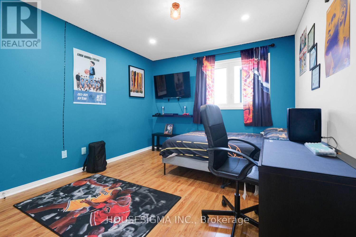 46 VENICE CRESCENT - 29