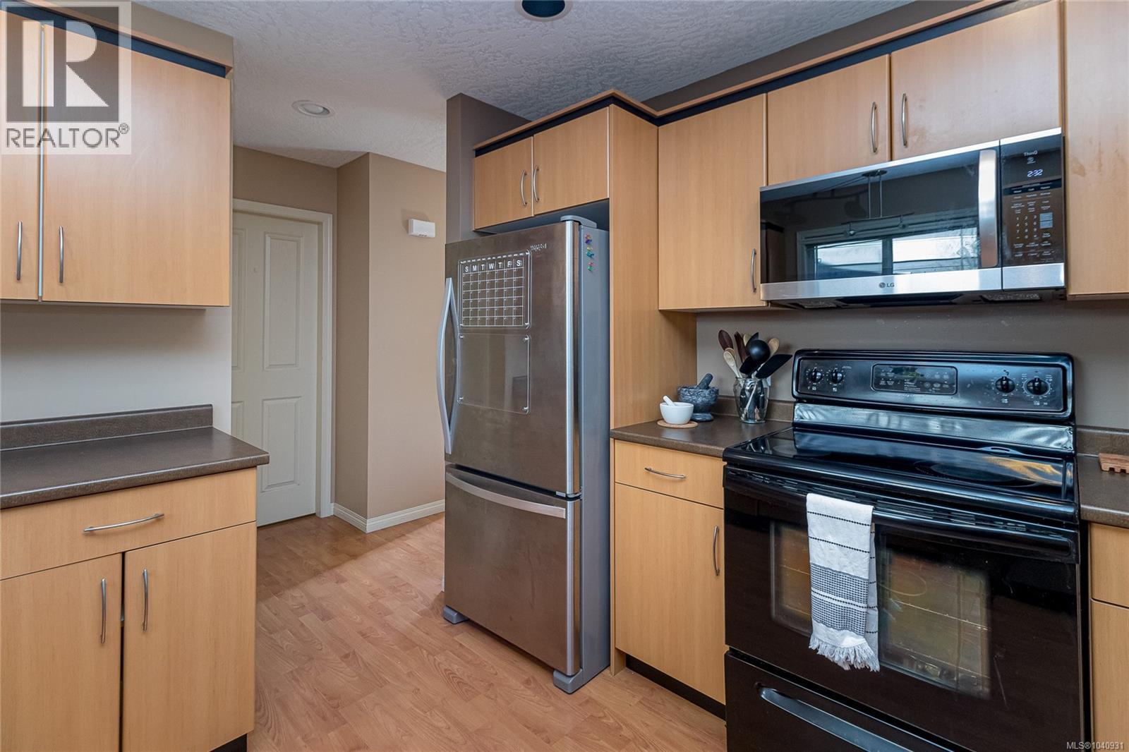 848 Gannet Crt, Langford