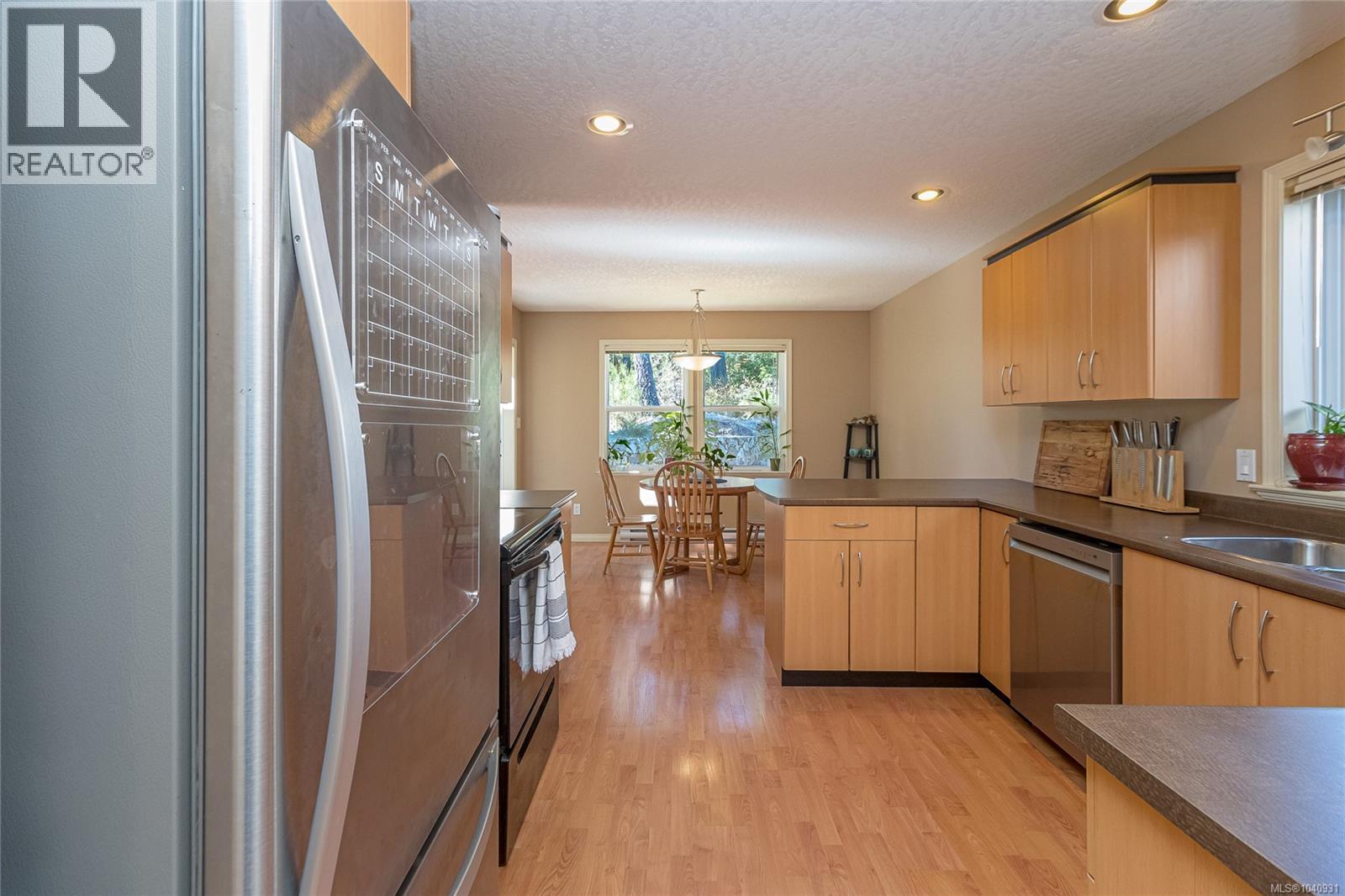 848 Gannet Crt, Langford