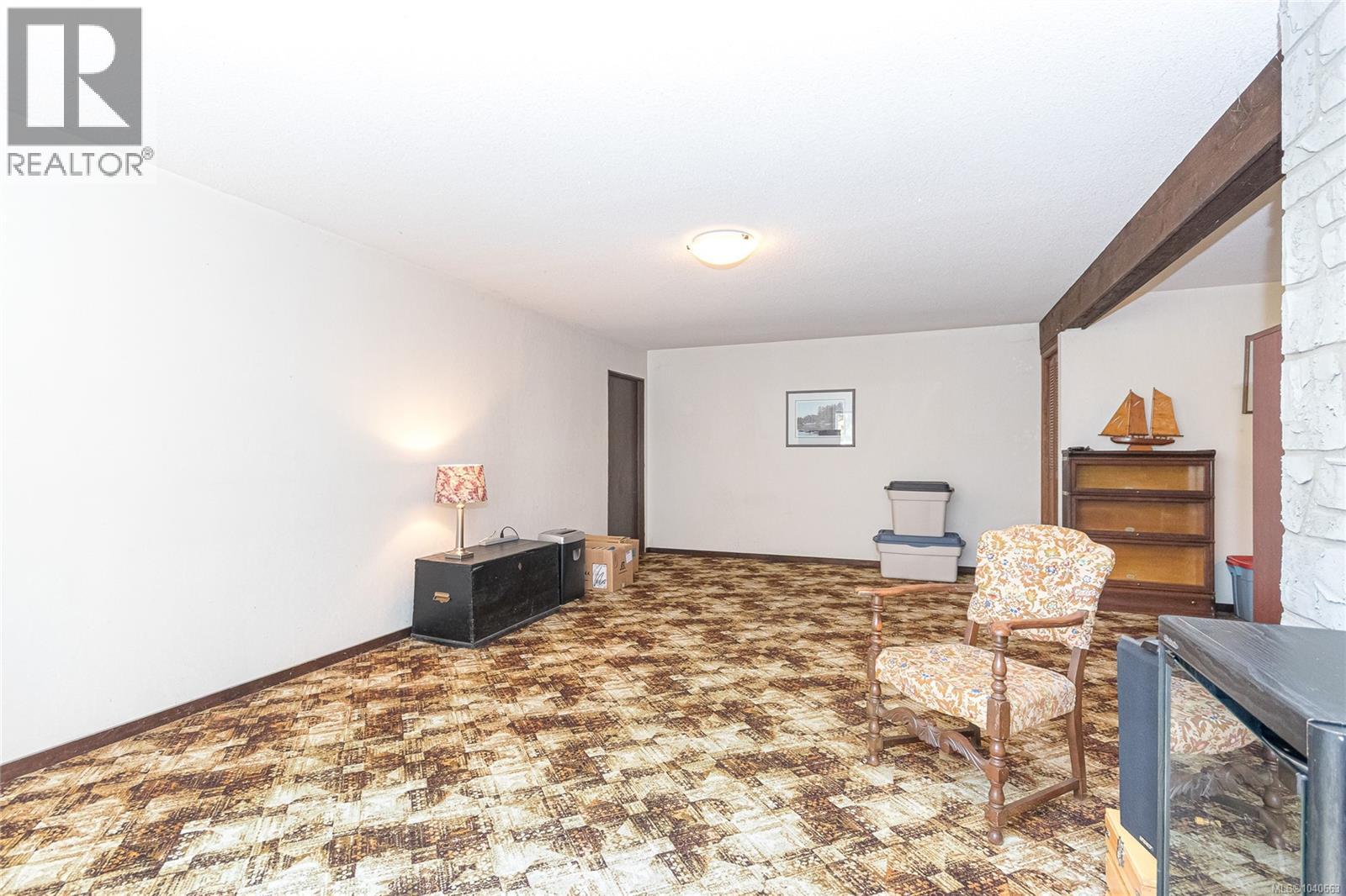 10885 Boas Rd, North Saanich