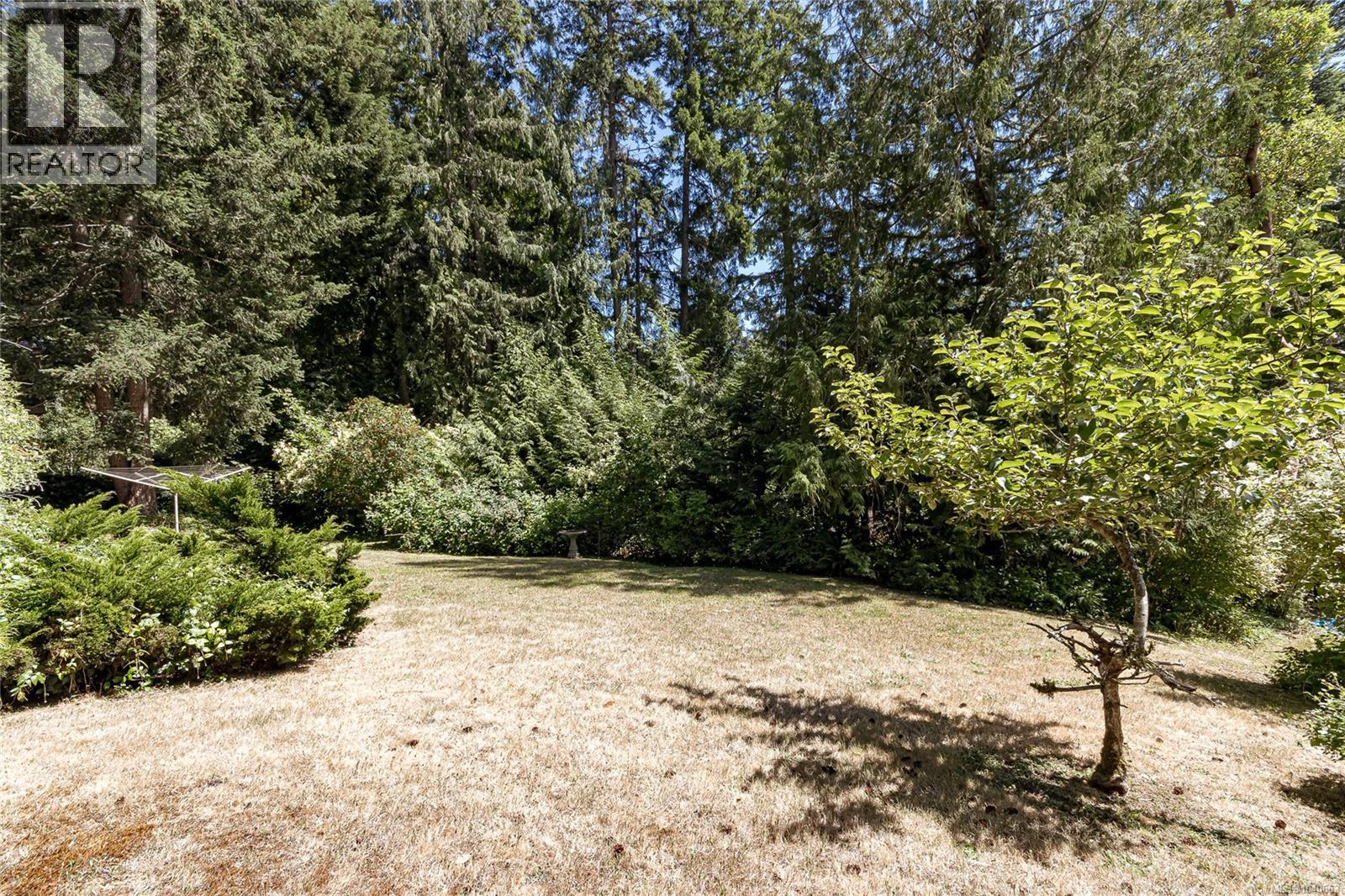 10885 Boas Rd, North Saanich