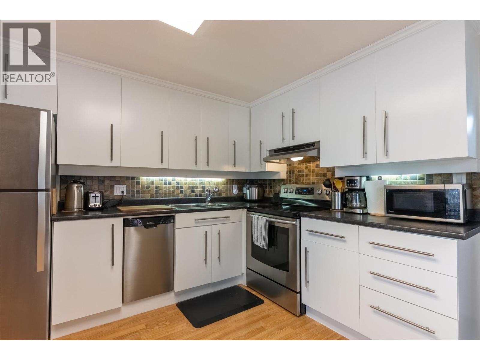 5 Copper Court - 5
