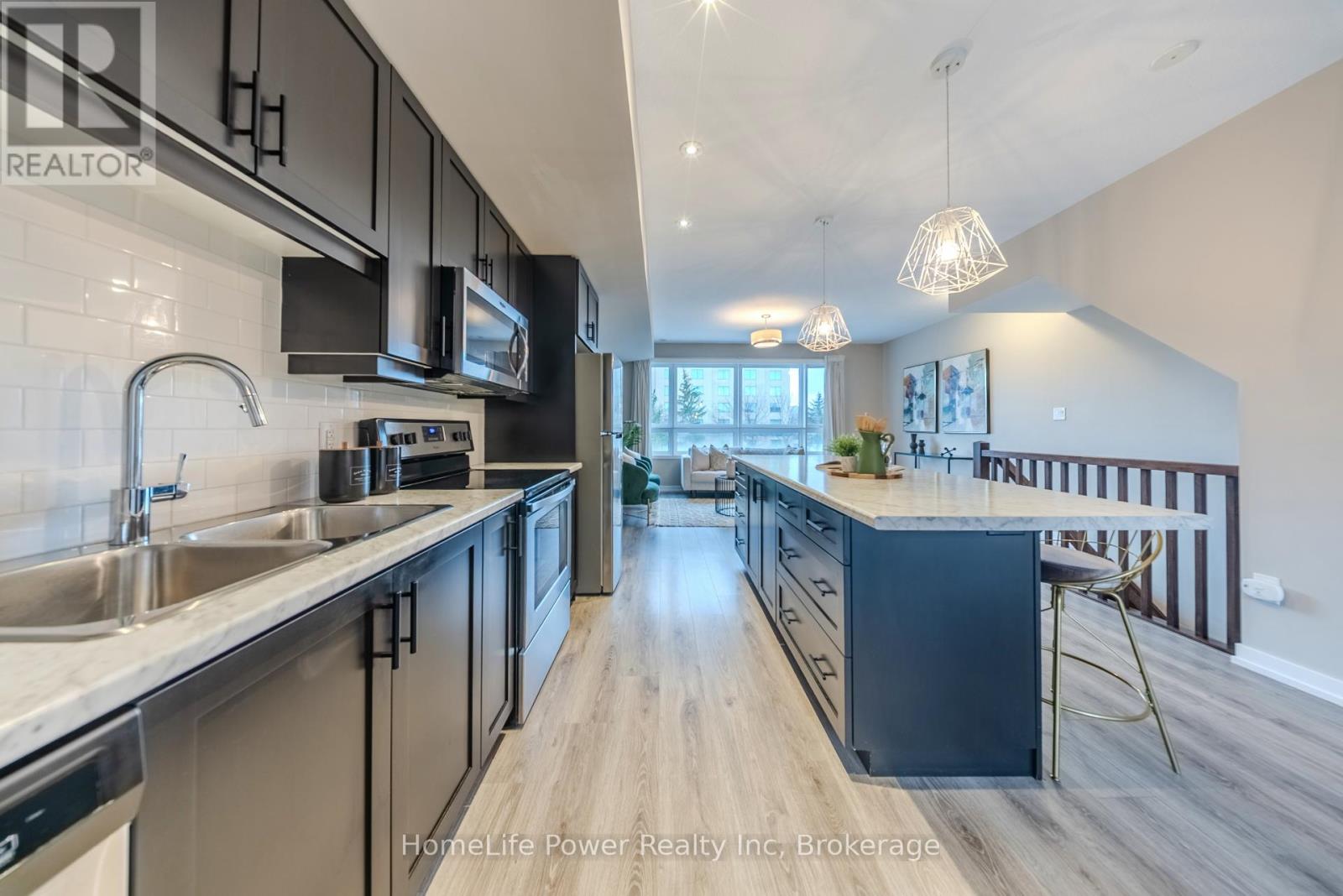 79 ESPLANADE LANE - 13