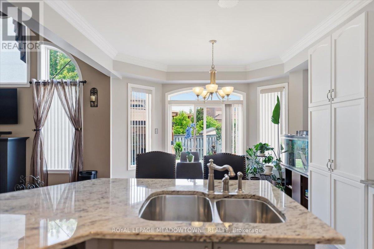 3 ST PHILIP COURT - 12