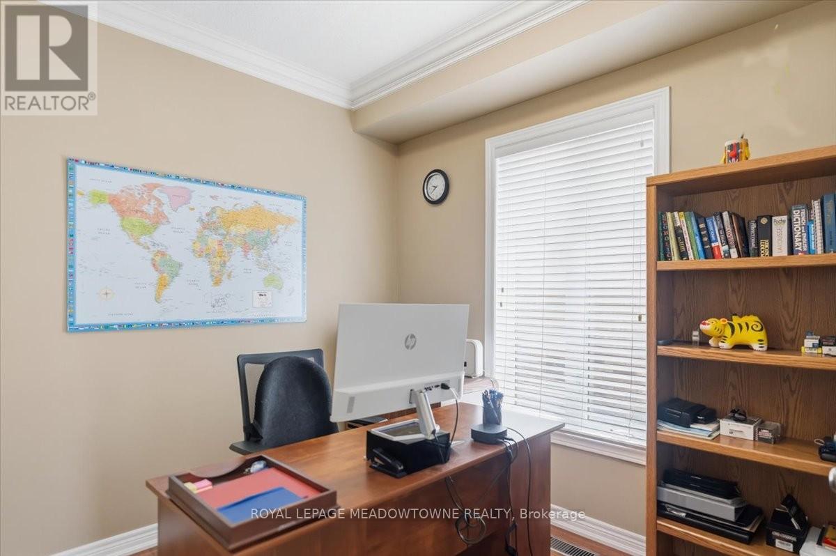 3 ST PHILIP COURT - 18