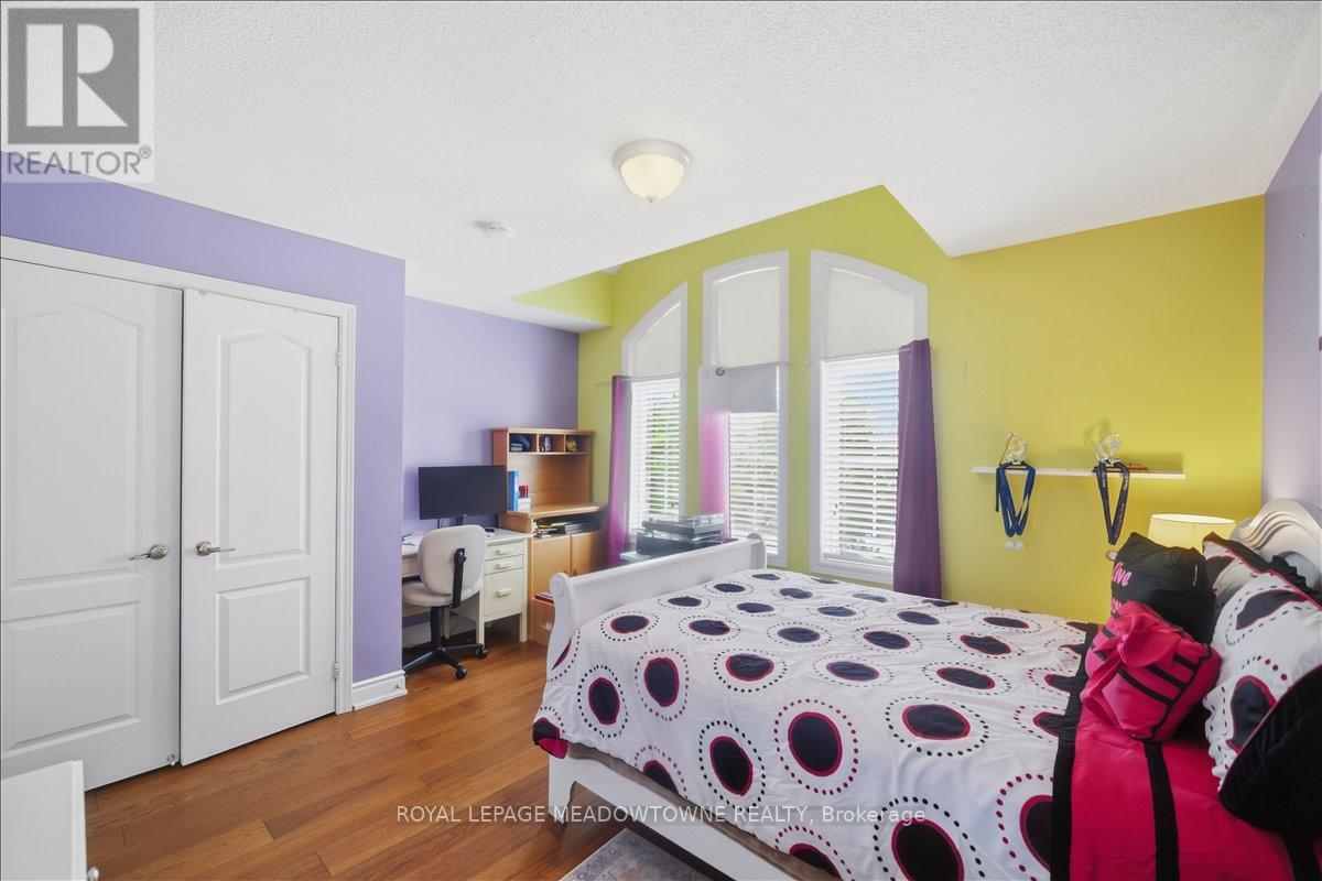 3 ST PHILIP COURT - 26