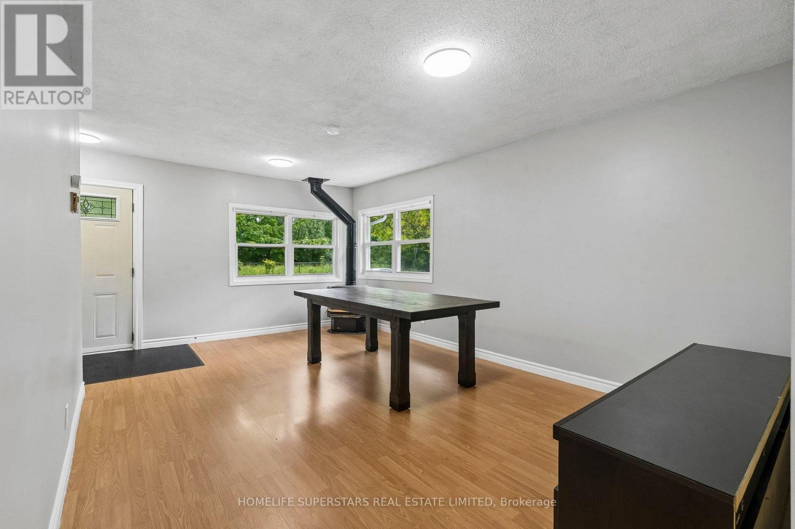 139 COOKS BAY DRIVE - 11