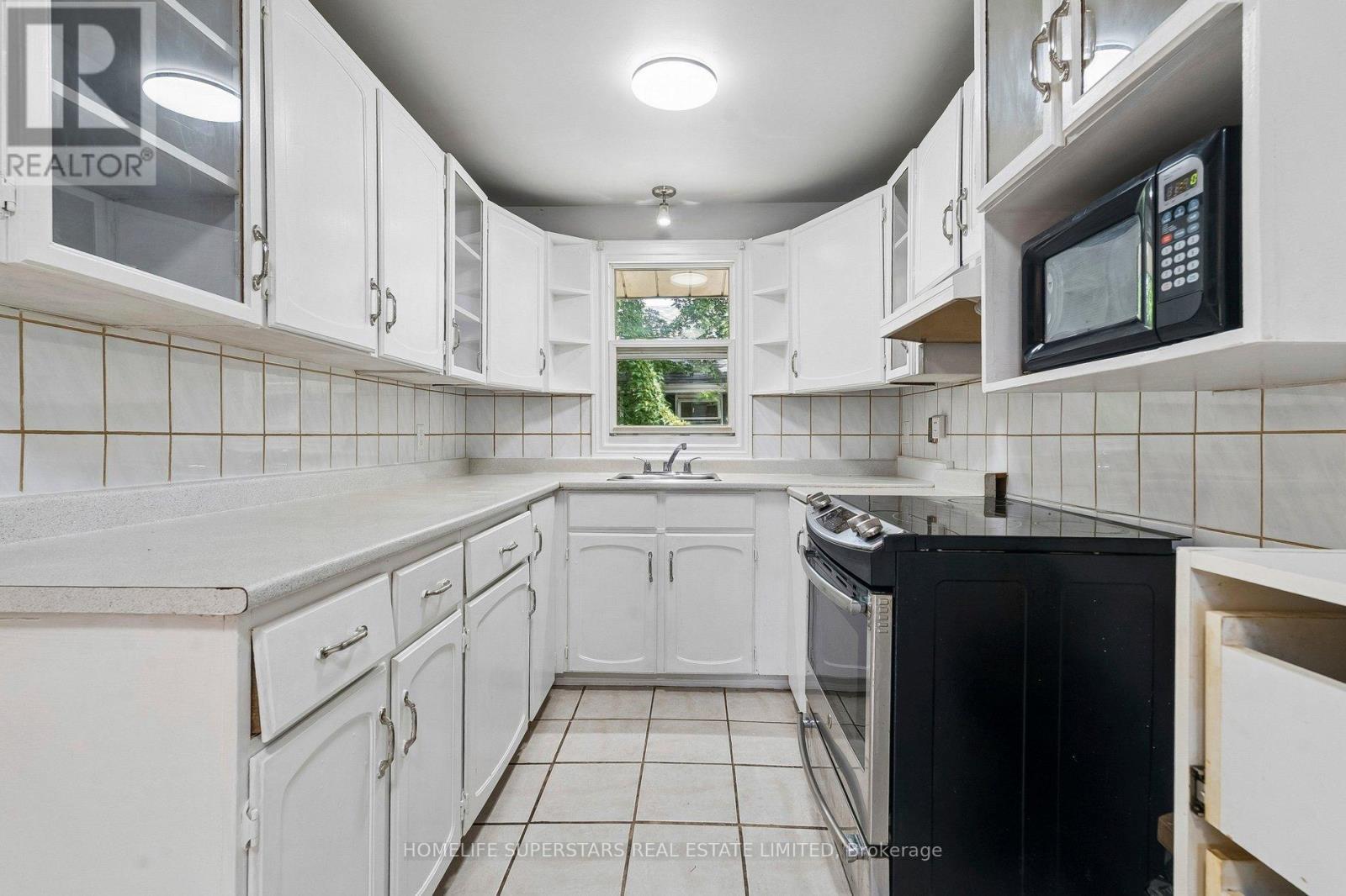 139 COOKS BAY DRIVE - 13