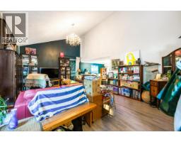 5261 Cliffridge Avenue, North Vancouver, BC V7R3V2 Photo 14