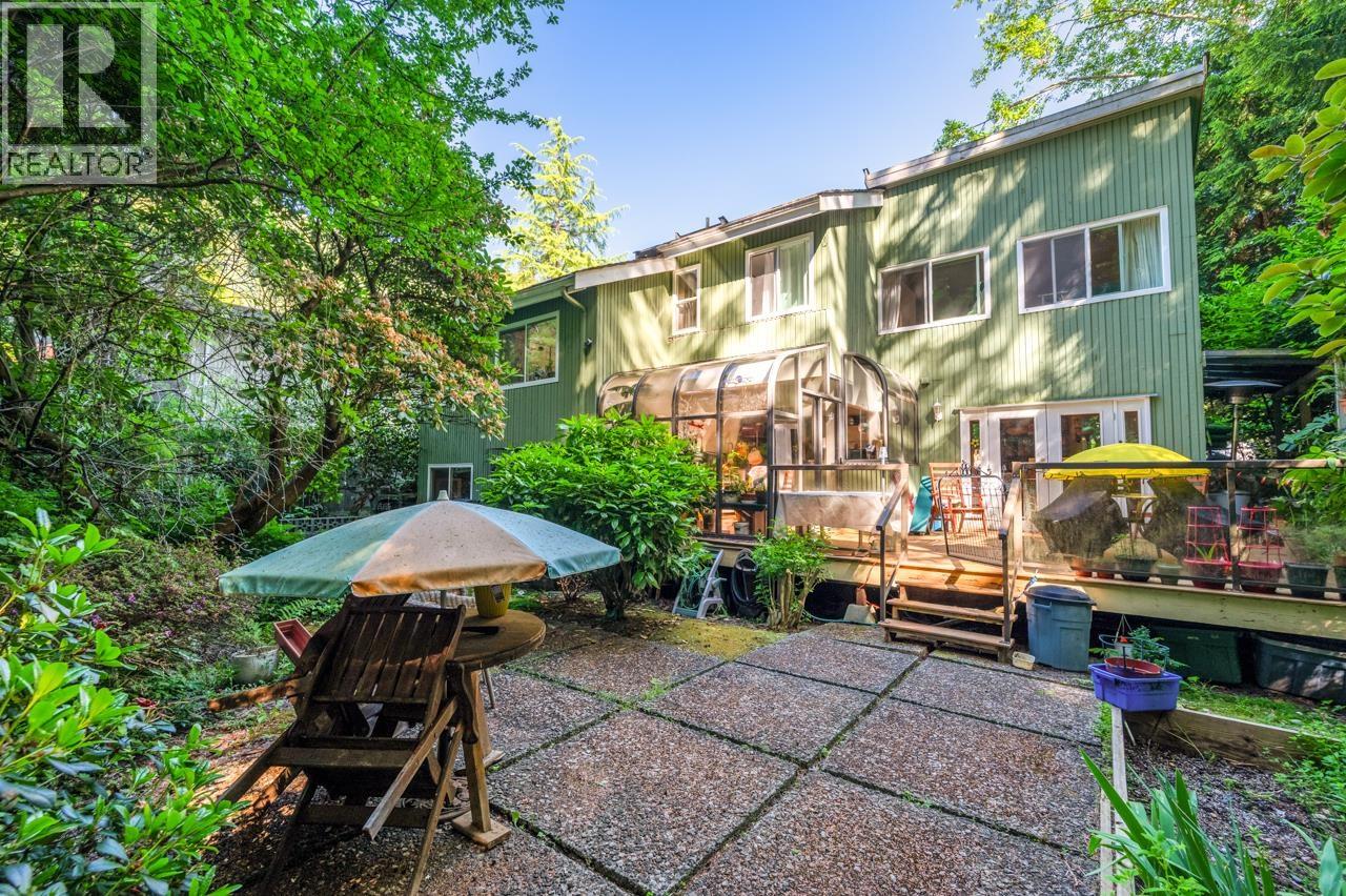5261 CLIFFRIDGE AVENUE, North Vancouver