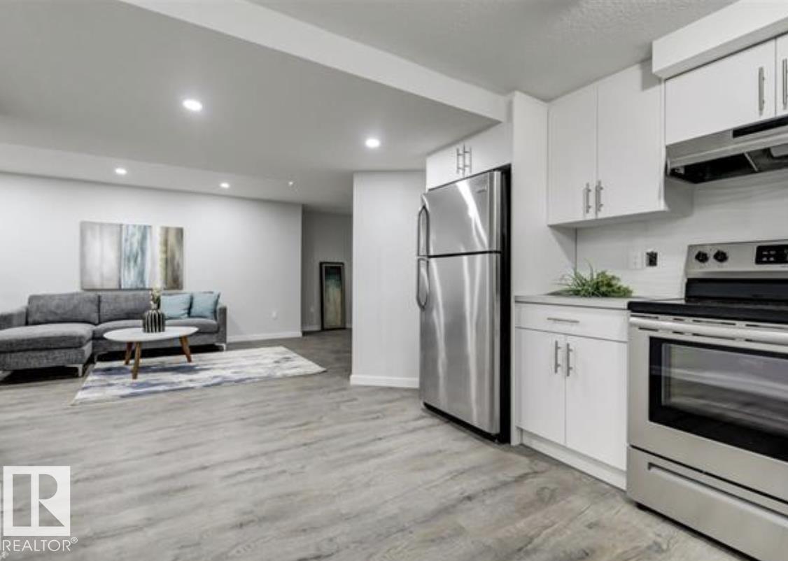 13907 88 ST NW - 11