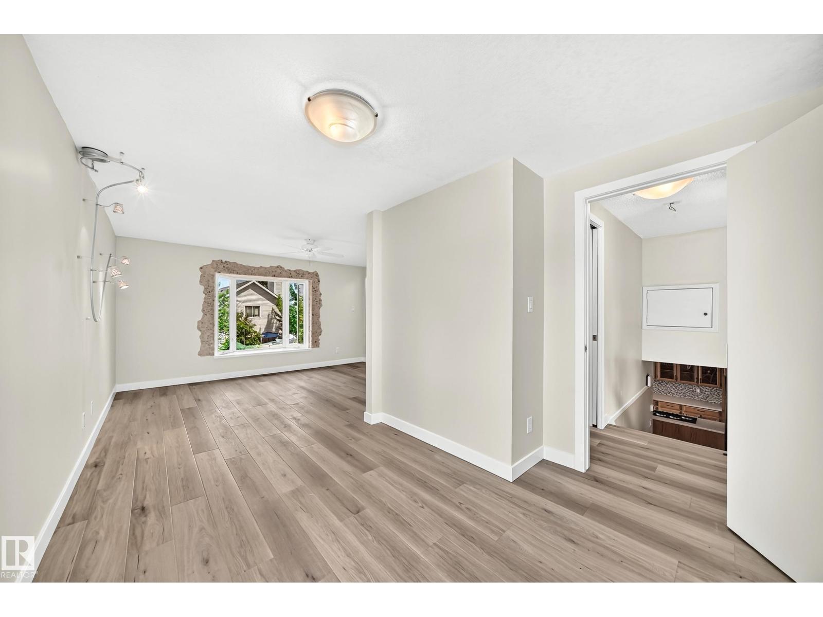 18636 71 AV NW — photo 32
