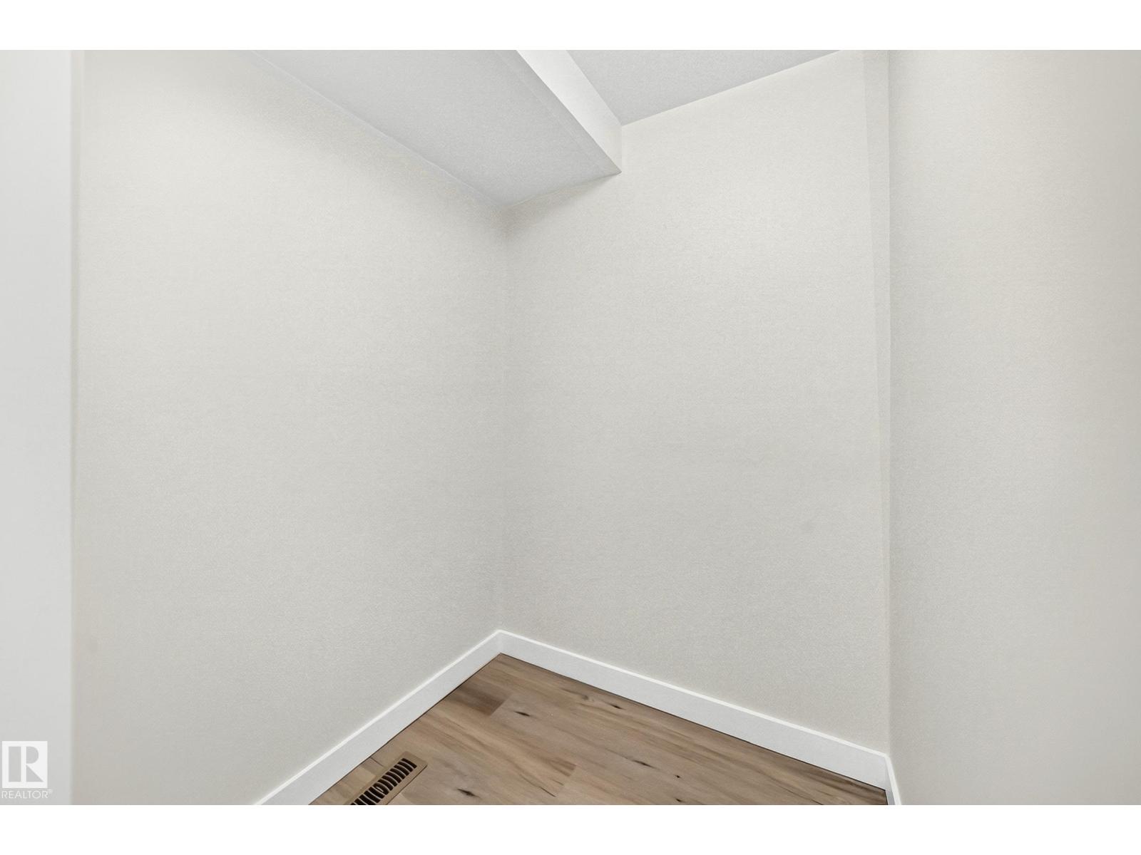 18636 71 AV NW — photo 40