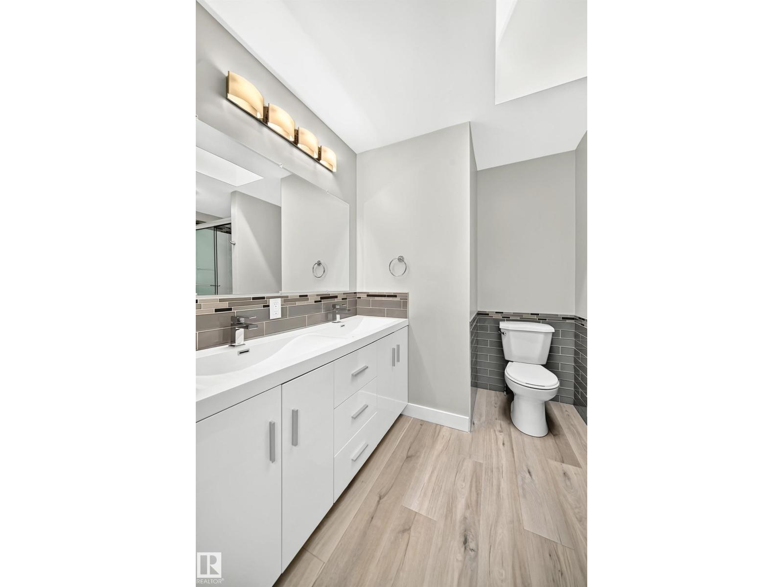 18636 71 AV NW — photo 44