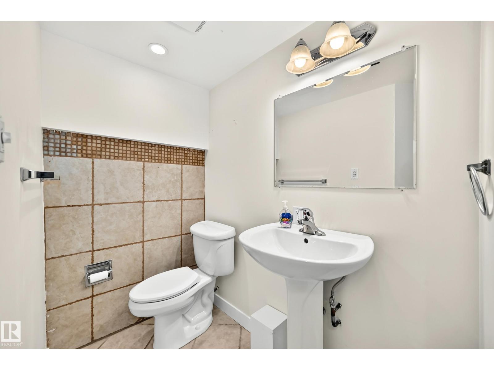 18636 71 AV NW — photo 57