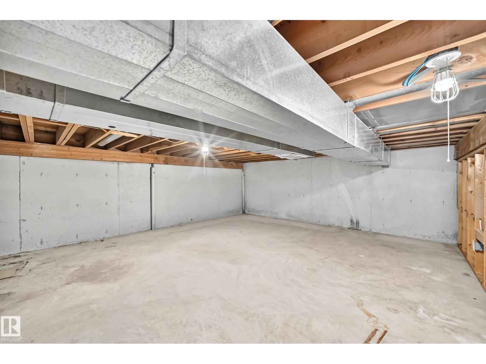 18636 71 AV NW — photo 60
